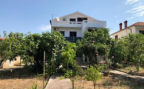 Apartments Jadranko - 150 M From Sea